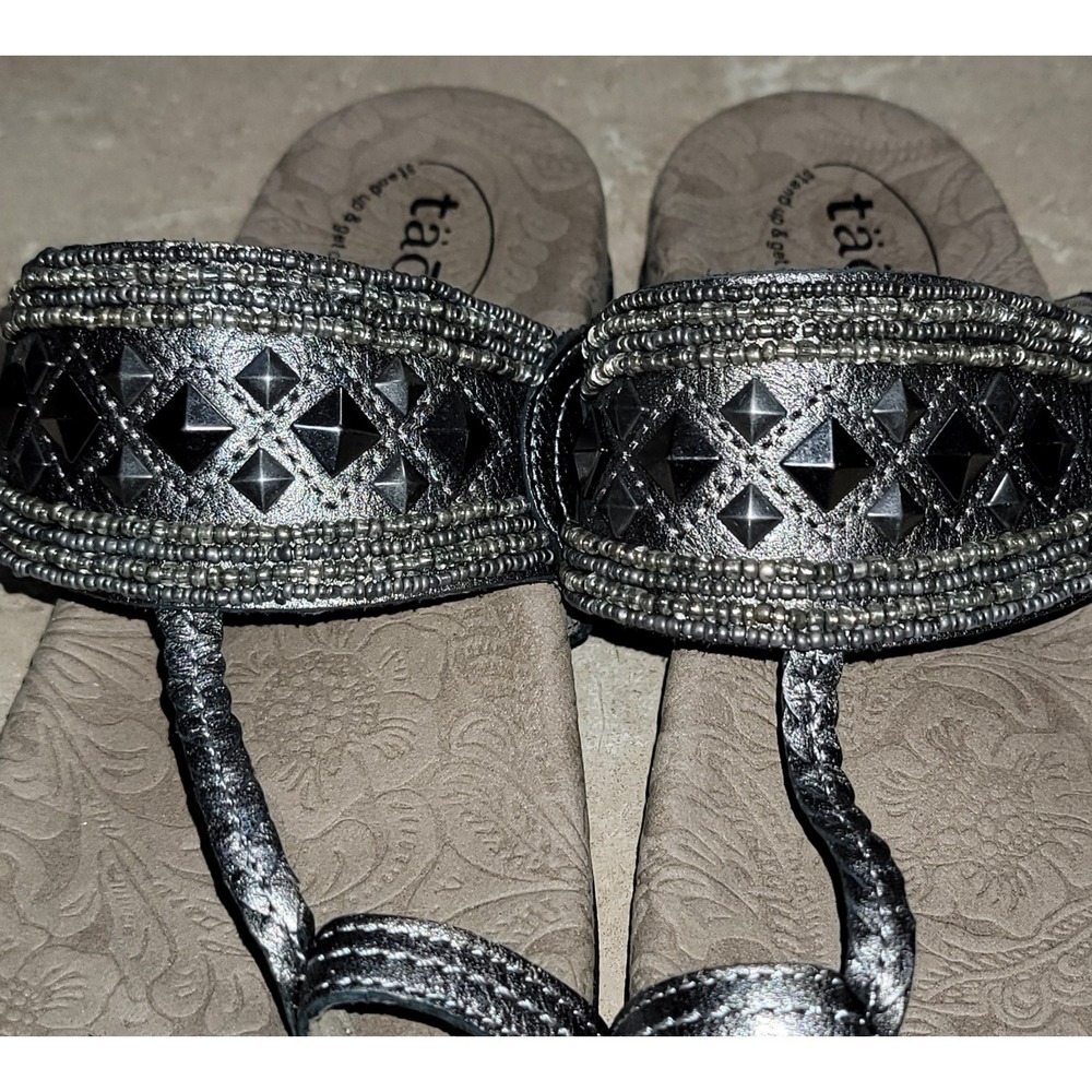 Taos Genie Womens Size 7 Gray Studded Toe Loop Beaded Leather Comfort Sandals - Picture 9 of 13